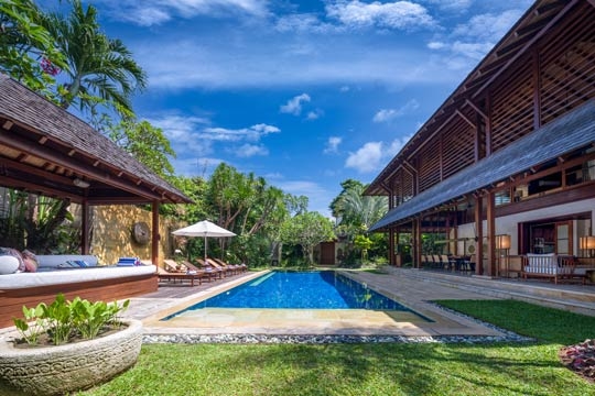 Lush greens and foliage within the villa